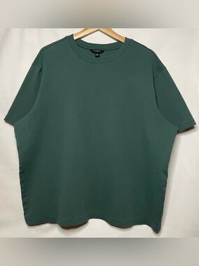 Banana Republic Men's Crewneck Mini Ribbed T-Shirt in Deep Green